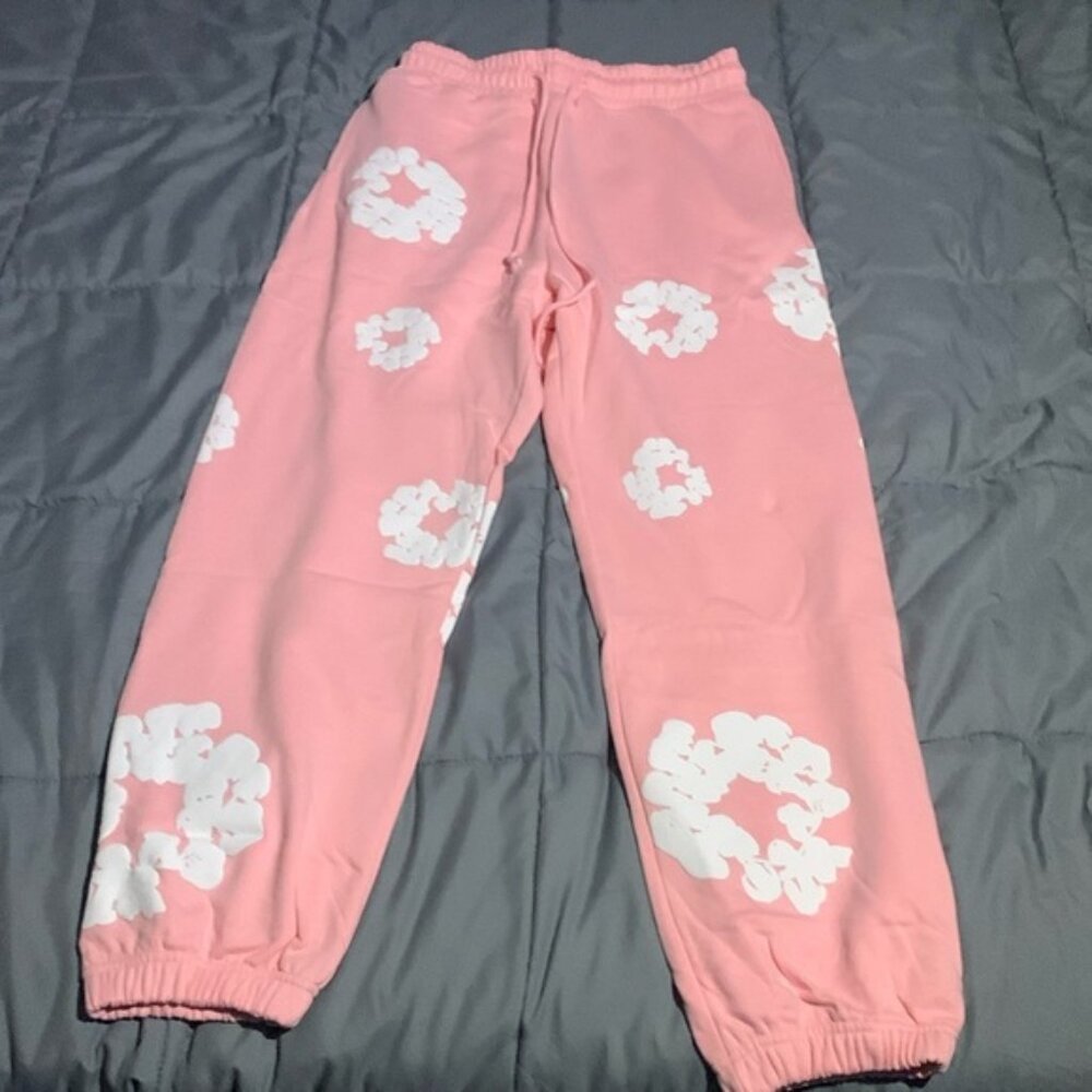 Denim Tears ‘The Cotton Wreath’ Sweatpants Pink Men’s Large